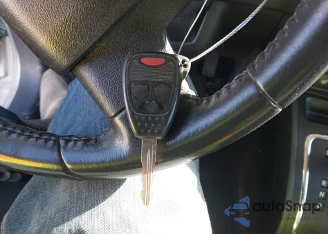 2010 Jeep Patriot Sport из США, поврежденный, VIN 1J4NT1GA4AD638192